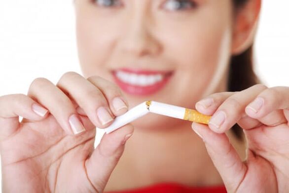 Quitting smoking will free a man from problems with potency